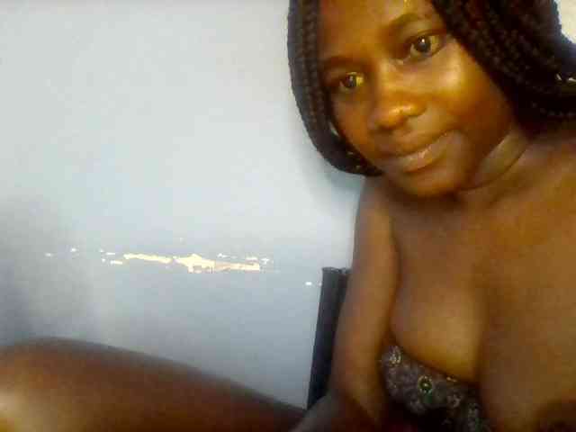 Cute-dall webcam