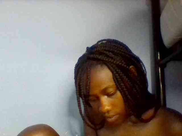 Cute-dall webcam