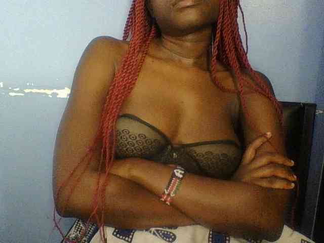 Cute-dall webcam