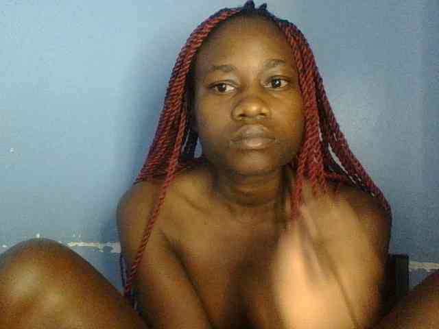 Cute-dall webcam