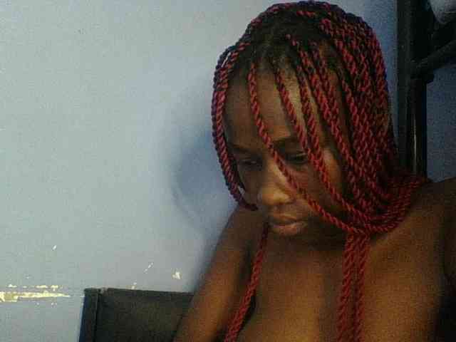 Cute-dall webcam