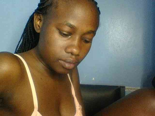 Cute-dall webcam