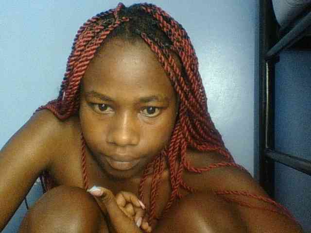 Cute-dall webcam