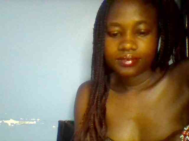 Cute-dall webcam