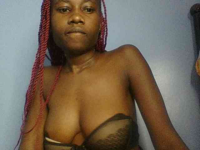 Cute-dall webcam