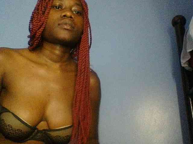 Cute-dall webcam