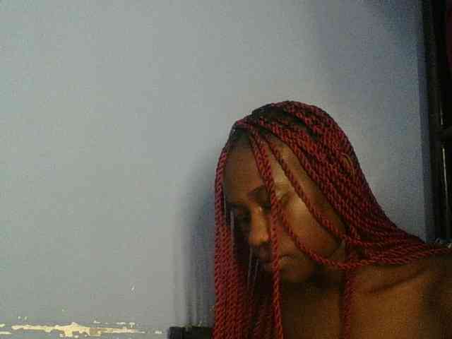 Cute-dall webcam