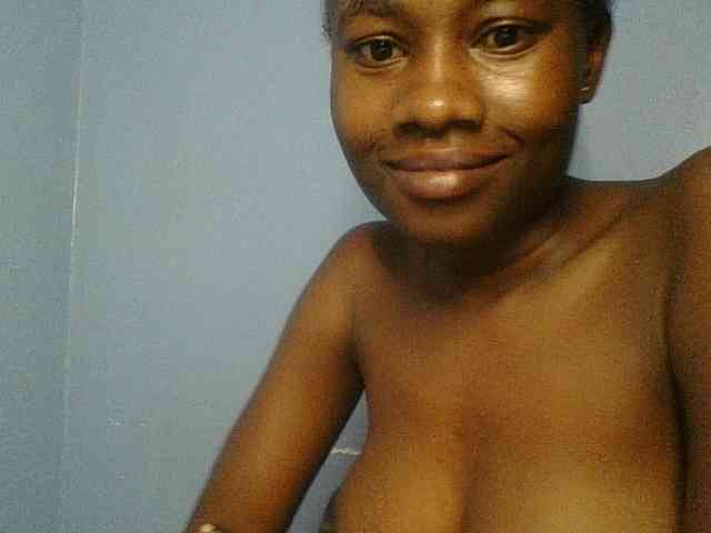 Cute-dall webcam