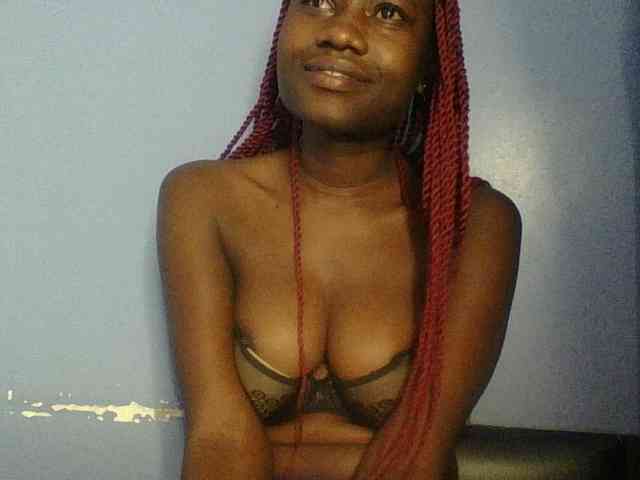 Cute-dall webcam