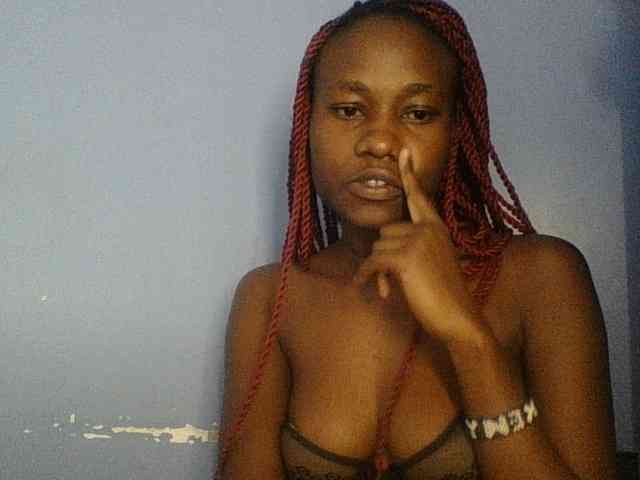 Cute-dall webcam