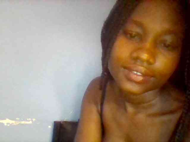Cute-dall webcam