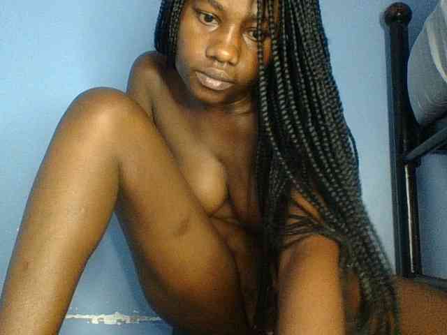 Cute-dall webcam
