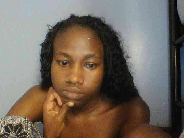 Cute-dall webcam