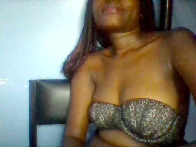 Cute-dall webcam
