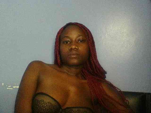 Cute-dall webcam