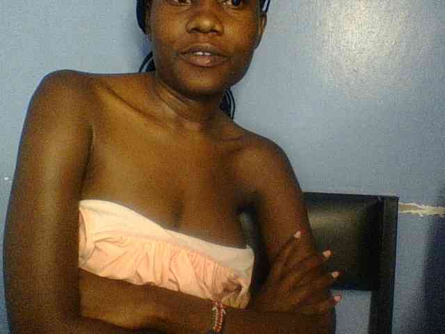 Cute-dall webcam