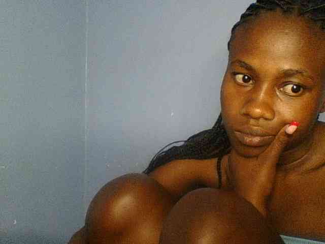 Cute-dall webcam