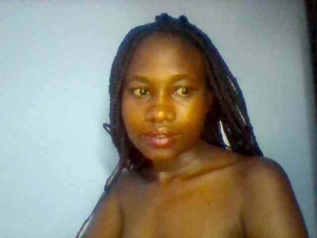 Cute-dall webcam