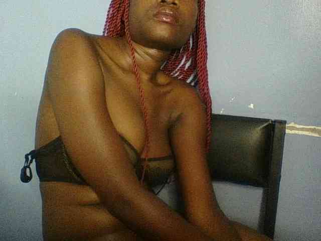 Cute-dall webcam