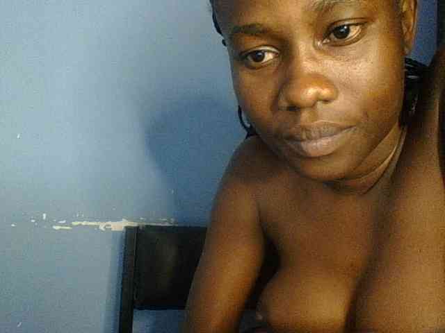 Cute-dall webcam