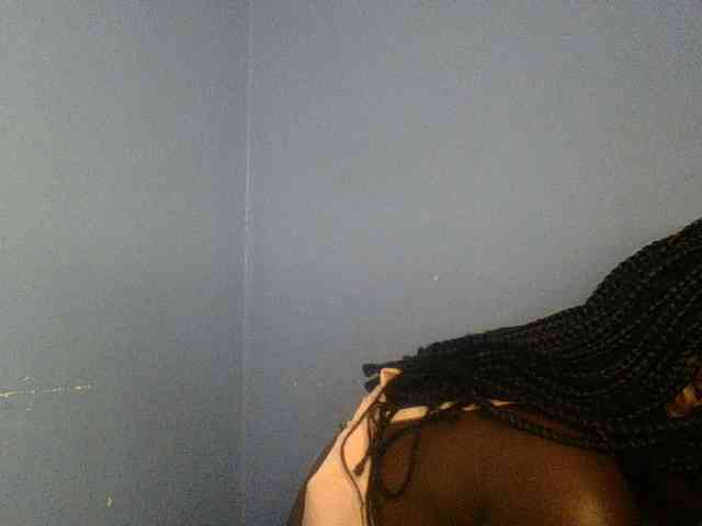 Cute-dall webcam