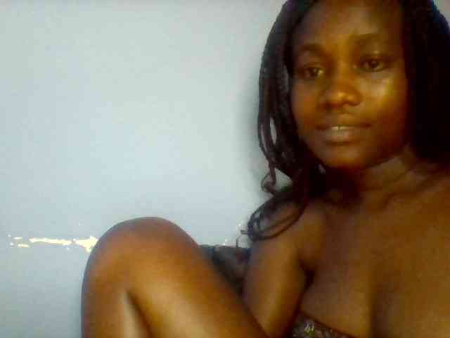 Cute-dall webcam