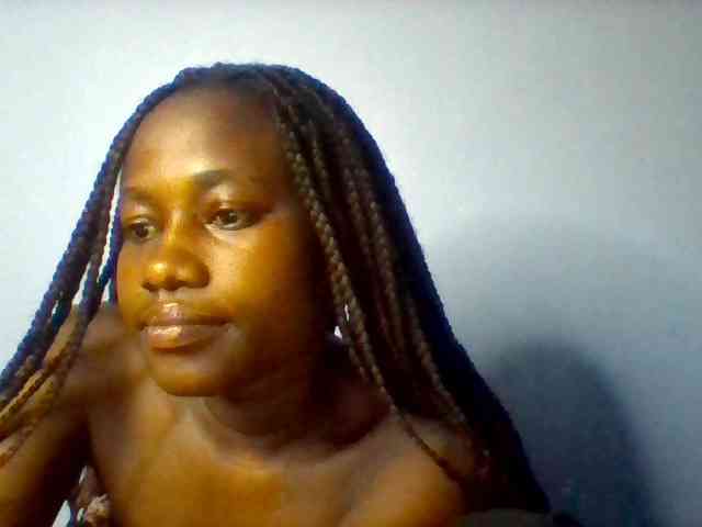 Cute-dall webcam