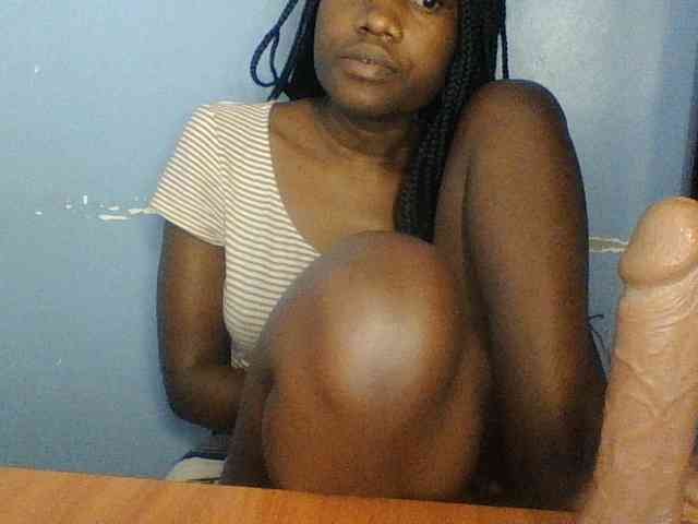 Cute-dall webcam