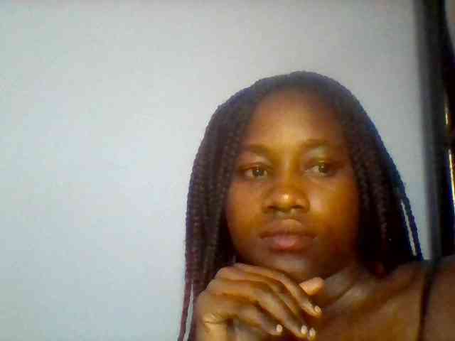 Cute-dall webcam