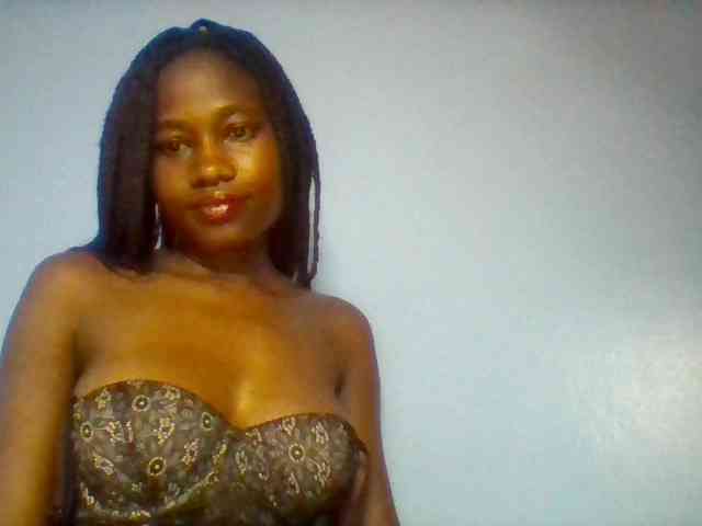 Cute-dall webcam