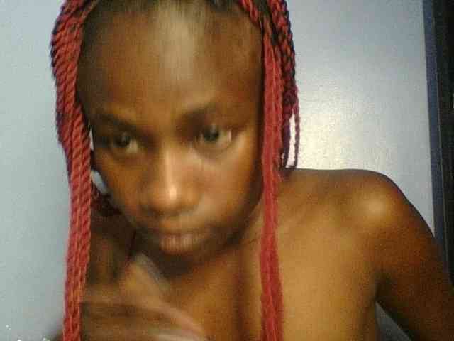Cute-dall webcam