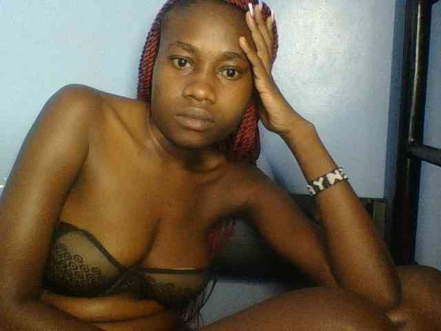Cute-dall webcam