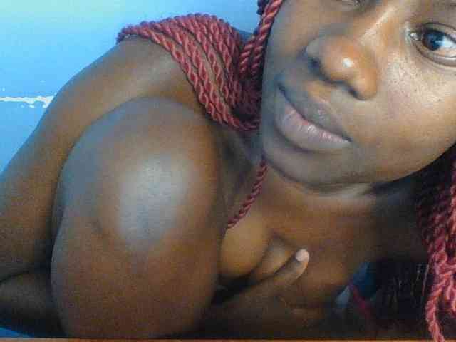 Cute-dall webcam