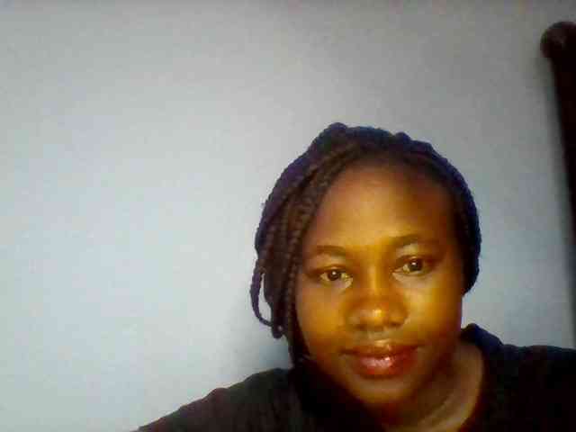 Cute-dall webcam