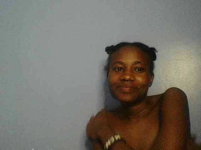 Cute-dall webcam
