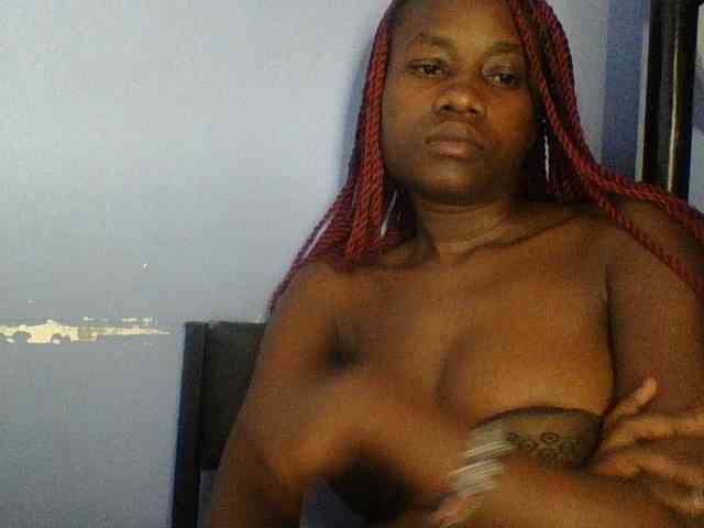 Cute-dall webcam