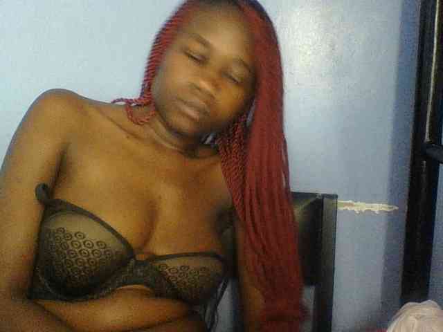 Cute-dall webcam