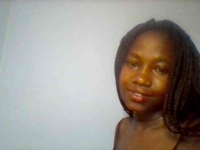 Cute-dall webcam