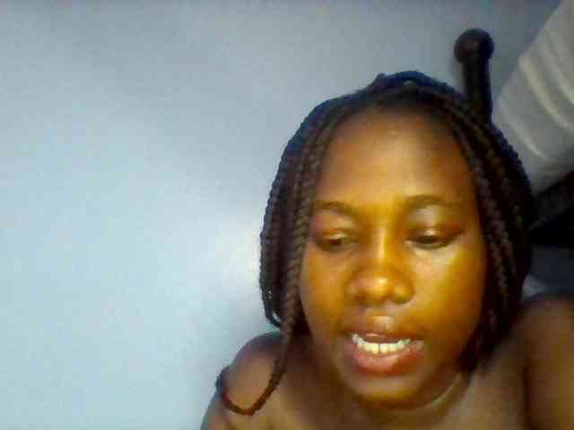 Cute-dall webcam