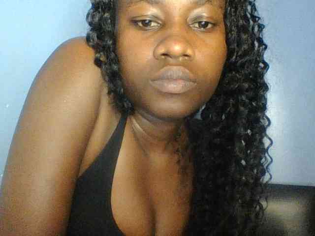 Cute-dall webcam