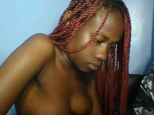 Cute-dall webcam