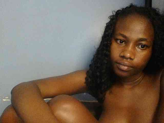 Cute-dall webcam