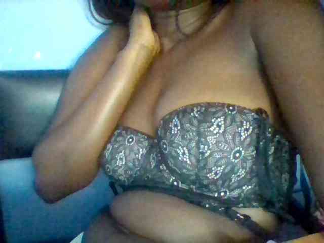 Cute-dall webcam