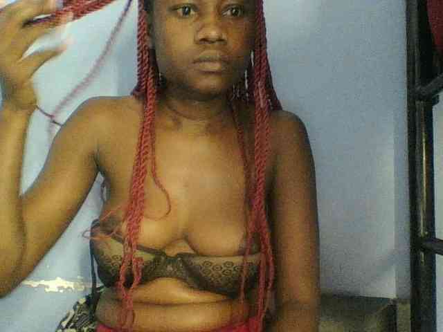 Cute-dall webcam