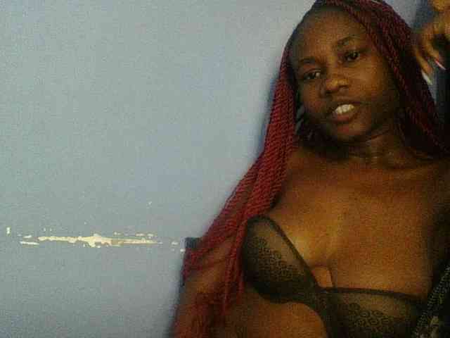 Cute-dall webcam