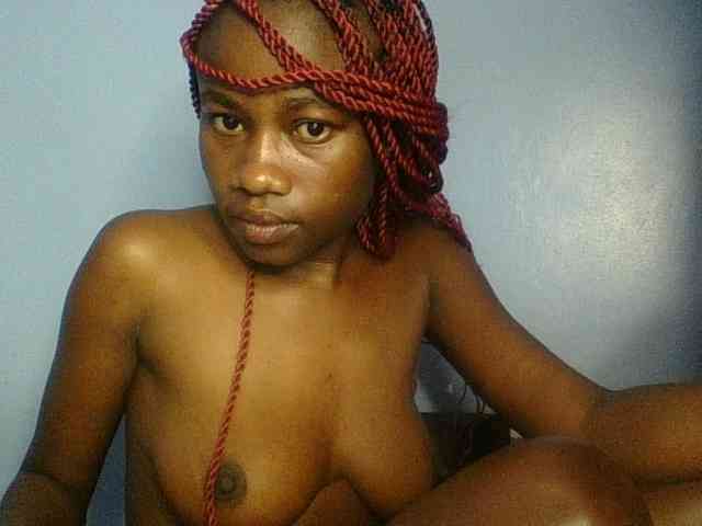 Cute-dall webcam