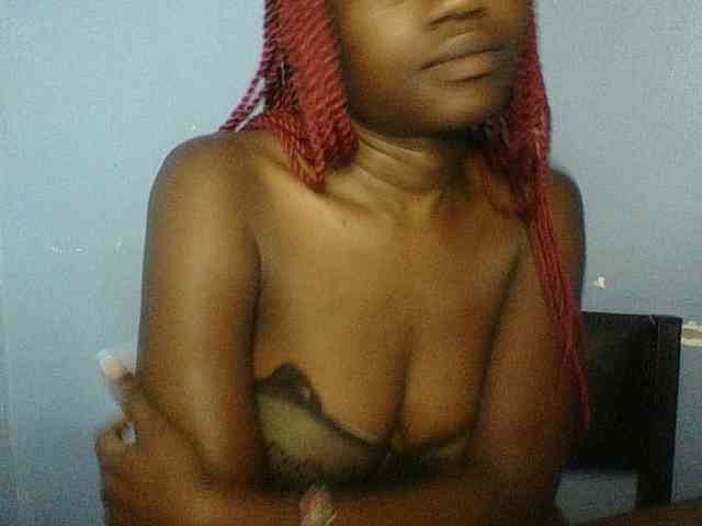 Cute-dall webcam
