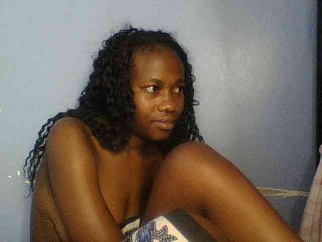 Cute-dall webcam
