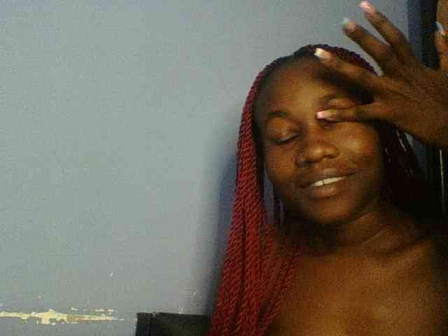 Cute-dall webcam