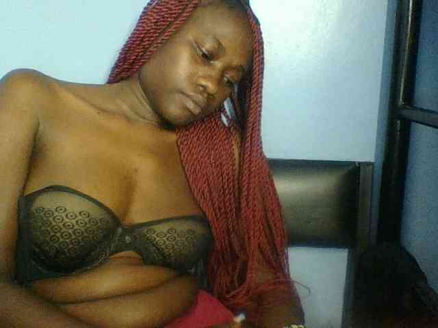 Cute-dall webcam